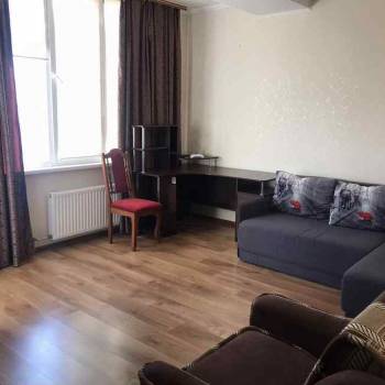Сдается 1-комнатная квартира, 40 м²