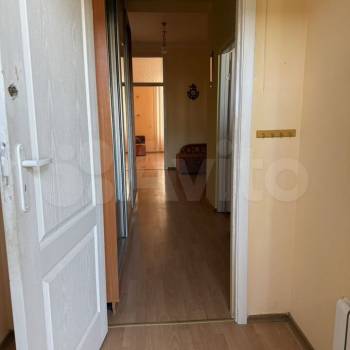 Продается 1-комнатная квартира, 55,4 м²