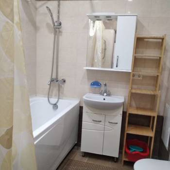 Продается 1-комнатная квартира, 50,4 м²