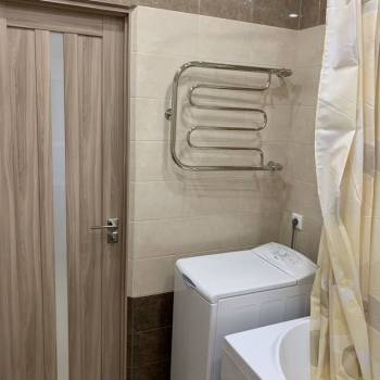 Продается 1-комнатная квартира, 50,4 м²