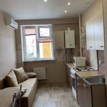 Продается 1-комнатная квартира, 50,4 м²