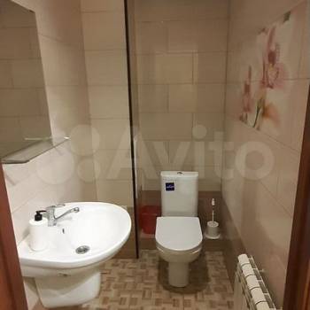 Сдается 2-х комнатная квартира, 63 м²