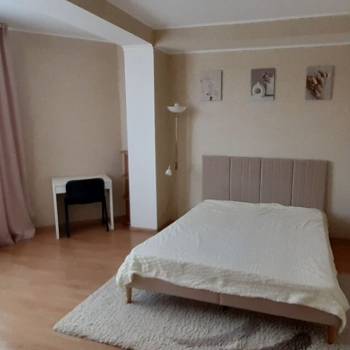 Сдается 2-х комнатная квартира, 63 м²