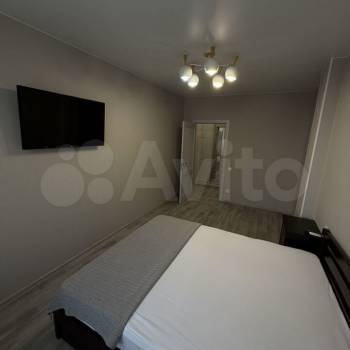 Сдается 1-комнатная квартира, 43 м²