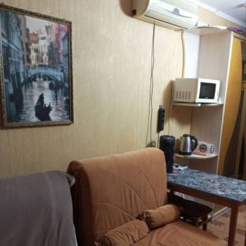 Продается 1-комнатная квартира, 16,5 м²