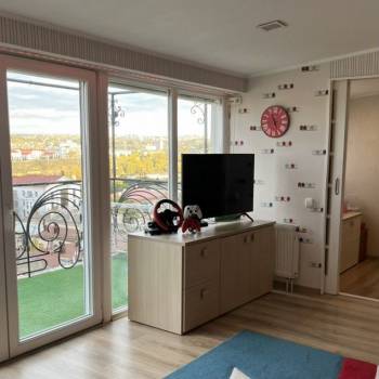Продается Многокомнатная квартира, 126 м²