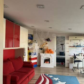 Продается Многокомнатная квартира, 126 м²