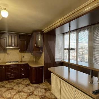 Сдается 2-х комнатная квартира, 75 м²