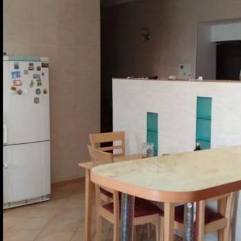 Сдается Многокомнатная квартира, 90 м²