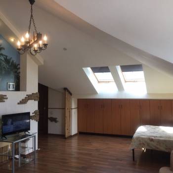 Продается 1-комнатная квартира, 59 м²