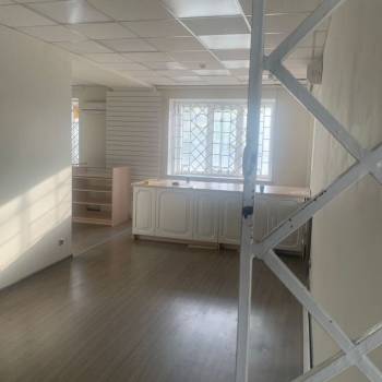 Сдается Нежилое помещение, 75 м²