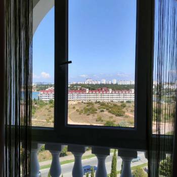 Сдается 1-комнатная квартира, 60 м²