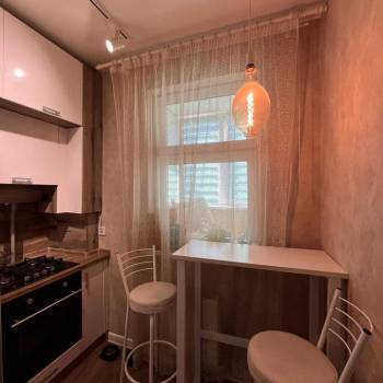 Продается 1-комнатная квартира, 28 м²