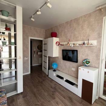Продается 1-комнатная квартира, 28 м²