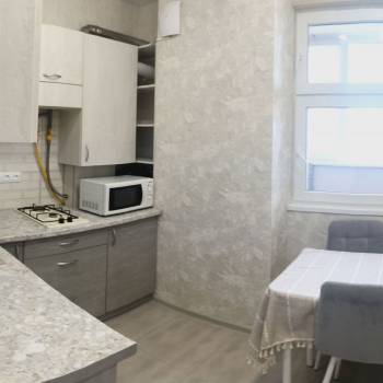 Продается 1-комнатная квартира, 30 м²