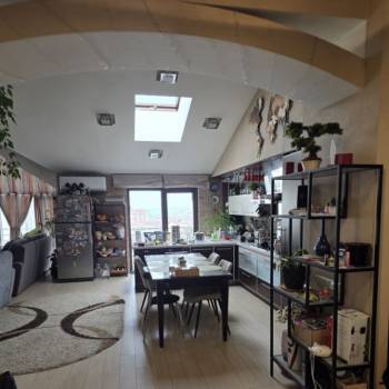 Продается 3-х комнатная квартира, 131,1 м²