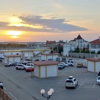 Продается 1-комнатная квартира, 42 м²