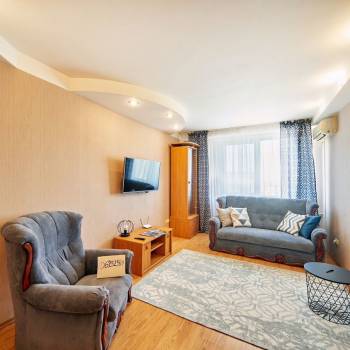 Сдается 2-х комнатная квартира, 60 м²