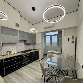 Продается 2-х комнатная квартира, 70 м²