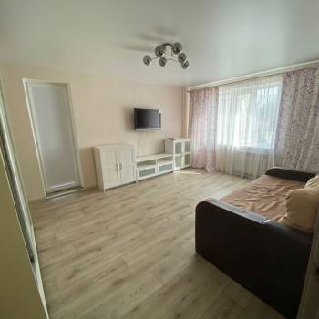 Продается 1-комнатная квартира, 47,4 м²