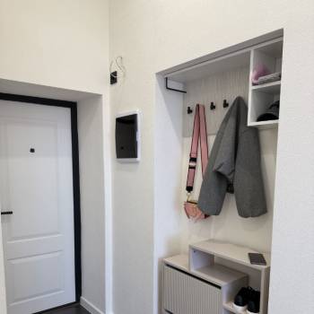 Продается 1-комнатная квартира, 32 м²
