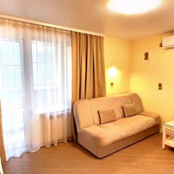 Сдается 1-комнатная квартира, 38 м²