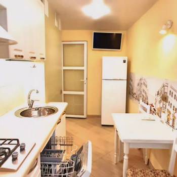 Сдается 1-комнатная квартира, 38 м²