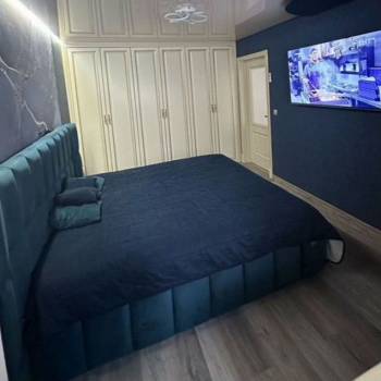 Продается Многокомнатная квартира, 76,4 м²