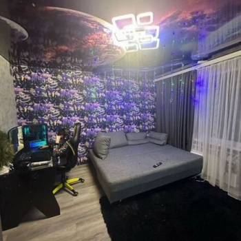 Продается Многокомнатная квартира, 76,4 м²