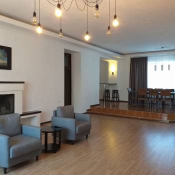 Сдается Дом, 240 м²