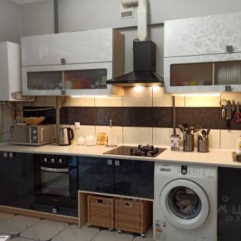 Сдается 1-комнатная квартира, 49 м²