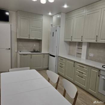 Сдается 1-комнатная квартира, 43,9 м²