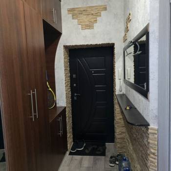 Продается 1-комнатная квартира, 36 м²