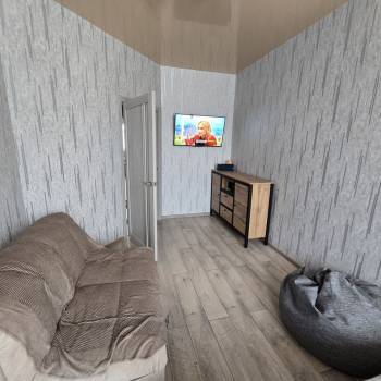 Продается 1-комнатная квартира, 36 м²