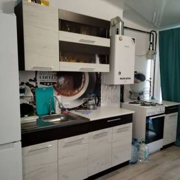 Продается 1-комнатная квартира, 36 м²