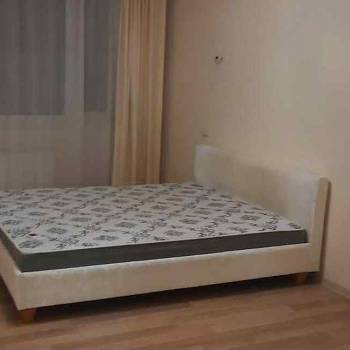 Сдается 1-комнатная квартира, 50 м²