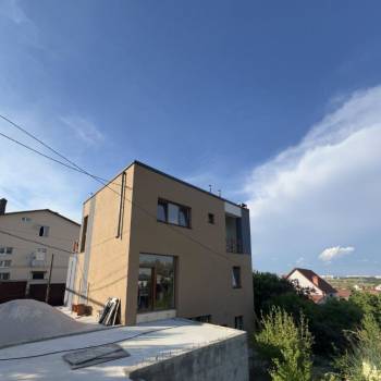 Продается Дом, 275 м²