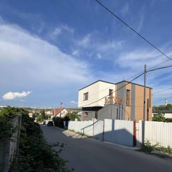 Продается Дом, 275 м²