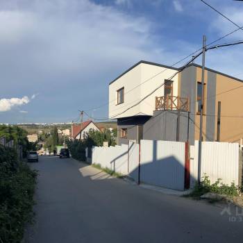 Продается Дом, 275 м²
