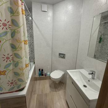 Продается 1-комнатная квартира, 35 м²