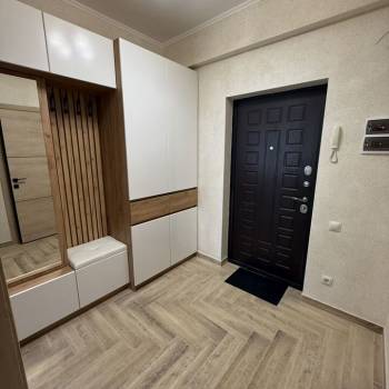Продается 1-комнатная квартира, 35 м²