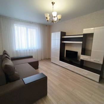 Сдается 1-комнатная квартира, 40 м²