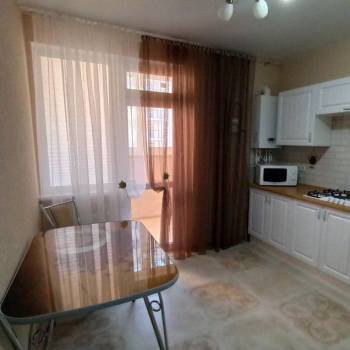 Сдается 1-комнатная квартира, 40 м²
