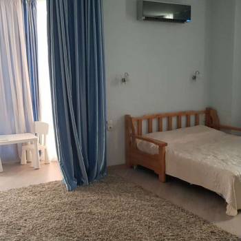 Сдается 1-комнатная квартира, 58 м²