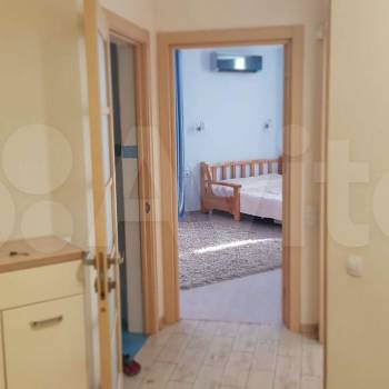 Сдается 1-комнатная квартира, 60 м²