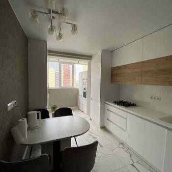 Сдается Многокомнатная квартира, 96 м²