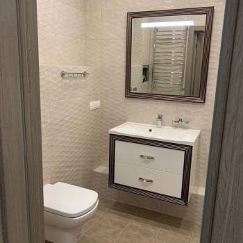 Сдается 1-комнатная квартира, 65 м²