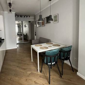 Сдается 2-х комнатная квартира, 65 м²