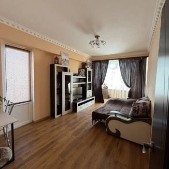 Сдается 1-комнатная квартира, 45 м²