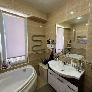 Сдается 1-комнатная квартира, 45 м²